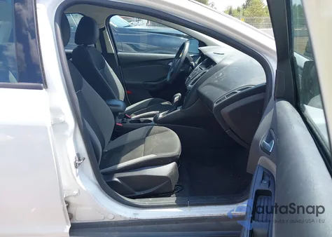 2014 Ford Focus Se z USA, uszkodzony, nr VIN 1FADP3F28EL404778